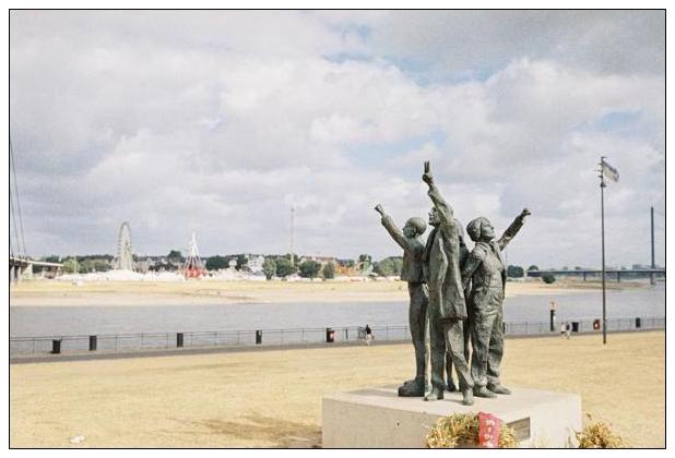 Rheinpromenade (Düsseldorf) #6